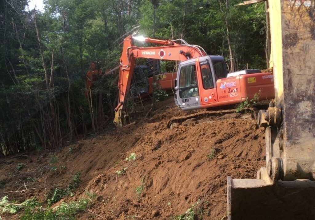 三重県 四日市市 残土処分 残土受入 建材販売 再生土 運搬 土木工事 外構工事 造成工事 基礎工事 エクステリア